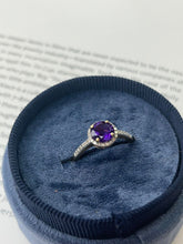Load image into Gallery viewer, Vintage 14K Yellow Gold Amethyst Diamond Halo Ring