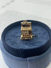 Load image into Gallery viewer, Vintage 14K Yellow Gold Slot Machine Charm