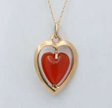Load image into Gallery viewer, Vintage 14K Yellow Gold Carnelian Heart Pendant