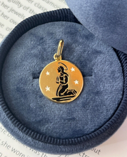 Load image into Gallery viewer, Vintage 14K Yellow Gold Zodiac Virgo Enamel Charm Pendant