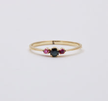 Load image into Gallery viewer, Vintage Blue Sapphire Ruby 14K Yellow Gold Ring