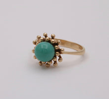Load image into Gallery viewer, Vintage Turquoise 14K Yellow Gold  Ring