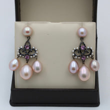 Load image into Gallery viewer, Bohemian Style Silver Pink Pearl Enamel Chandelier Earring