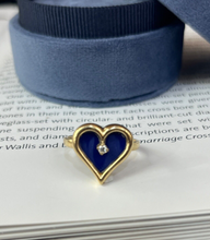 Load image into Gallery viewer, Vintage 14K Yellow Gold Heart Lapis Lari Diamond Ring.