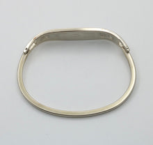 Load image into Gallery viewer, Sterling Silver Inlay Mother Of Pearl Heart & Butterfly Bangle