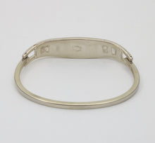 Load image into Gallery viewer, Sterling Silver Inlay Mother Of Pearl Heart & Butterfly Bangle