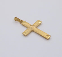 Load image into Gallery viewer, Vintage Cross 14K Yellow Gold