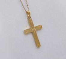 Load image into Gallery viewer, Vintage Cross 14K Yellow Gold