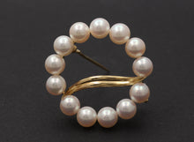 Load image into Gallery viewer, Vintage Mikimoto 18K Yellow Gold Pearl Circle Brooch