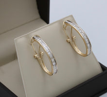 Load image into Gallery viewer, Vintage 14K Yellow Gold Diamond Hoop Earrings