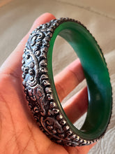 Load image into Gallery viewer, Vintage Sterling Silver Jade Fish, Butterfly and Chinese Peach Bangle