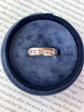 Load image into Gallery viewer, Vintage Platinum Seven Diamonds Band