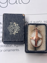 Load image into Gallery viewer, Vintage 14K Rose Gold Gobi Agate Charm