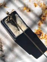 Load image into Gallery viewer, Vintage 18K Yellow Gold “Gold Digger” Diamond stick Pin