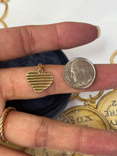 Load image into Gallery viewer, Vintage 14K Yellow Gold Border / Wavy Heart Charm