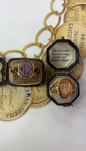 Load image into Gallery viewer, Antique Victorian 14K Yellow Gold Shield Signet Ring