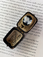 Load image into Gallery viewer, Vintage 14K Yellow Gold Black Onyx Cameo Ring