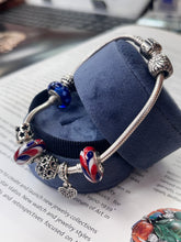 Load image into Gallery viewer, Pandora Sterling Silver Patriotic Murano Bead Heart Charm Bracelet.