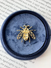 Load image into Gallery viewer, Vintage 14K Yellow Gold Diamond Bee Brooch Pin