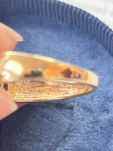 Load image into Gallery viewer, Vintage 14K Yellow Gold Emerald Band