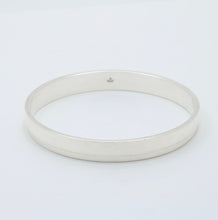Load image into Gallery viewer, Gucci Sterling Silver Bangle - Perfect Holiday Gift for Her