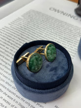 Load image into Gallery viewer, Vintage 14K Yellow Gold Carved Flower Jade Cuffliks