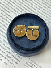 Load image into Gallery viewer, Vintage 14K Yellow Gold Carved Flower Jade Cuffliks