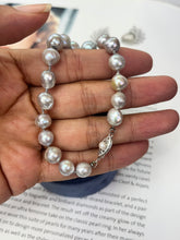 Load image into Gallery viewer, Vintage 14K Yellow Gold  Baroque Pearl Bracelet
