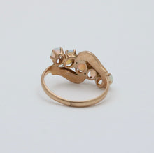 Load image into Gallery viewer, Vintage 14K Rose Gold 5 Stone Opal & Pearl Ring