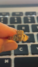 Load and play video in Gallery viewer, Vintage 9K Yellow Gold Claddagh Ring, Fade Ring