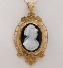 Load image into Gallery viewer, Antique 10K Yellow Gold Onyx Cameo Pendant Brooch