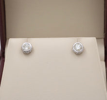 Load image into Gallery viewer, Classic 14K White Gold Diamond Studs, Earrings.