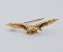 Load image into Gallery viewer, Vintage 18K Yellow Gold Open Winged Eagle Brooch Pin.