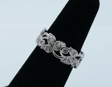 Load image into Gallery viewer, Vintage Clover Diamonds 14K White Gold Band Ring