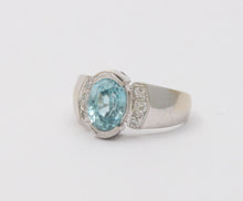 Load image into Gallery viewer, Vintage 14K White Gold Blue Zircon Diamond Ring, Cocktail Ring