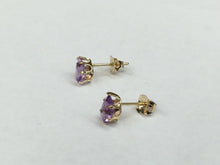Load image into Gallery viewer, Vintage Ladies Amethyst 14K Yellow Gold Earrings