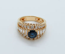 Load image into Gallery viewer, Vintage Ladies Blue Sapphire Diamonds 18K Yellow Gold Ring