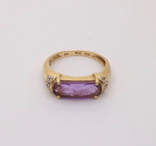 Load image into Gallery viewer, Vintage Amethyst Diamonds 14K Yellow White Gold Ring