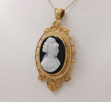 Load image into Gallery viewer, Antique 10K Yellow Gold Onyx Cameo Pendant Brooch
