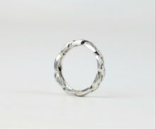 Load image into Gallery viewer, Vintage 14K White Gold Twist Eternity Band