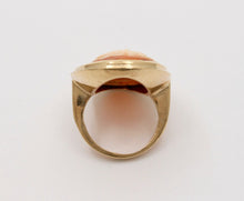 Load image into Gallery viewer, Victorian Style Large Cameo 14K Yellow Gold Ring