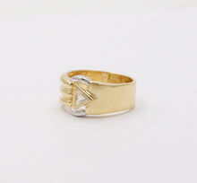 Load image into Gallery viewer, Vintage Geometric Trillion Cut Diamond 18K Yellow White Gold Ring