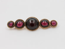 Load image into Gallery viewer, Victorian Cabochon Garnets 14K Yellow Gold Brooch Pin