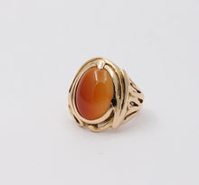 Load image into Gallery viewer, Art Nouveau Agate 14K Yellow Gold Ring