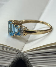 Load image into Gallery viewer, Vintage Blue Topaz & Diamond 10K Yellow Gold Birthstone Ring, Engagement Ring.