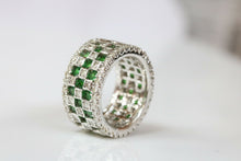Load image into Gallery viewer, Vintage Checkerboard Tsavorite Garnet and Diamond 18K White Gold Ring
