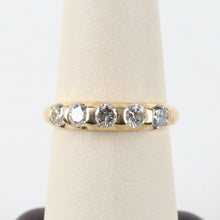 Load image into Gallery viewer, Vintage 1960's Wedding Band with Five Diamonds