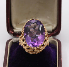 Load image into Gallery viewer, Vintage 10K Yellow Gold Floral Setting Amethyst Statement Ring