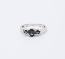 Load image into Gallery viewer, Vintage 14K White Gold Sapphire And Diamond Ring, Engagement Ring.