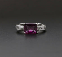 Load image into Gallery viewer, Vintage Amethyst Diamonds 18K White Gold Ring